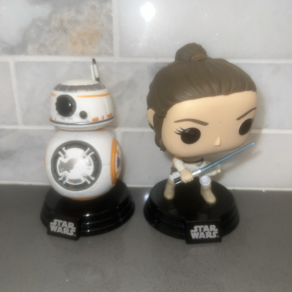 Funko Pops! #451 Rey(Jakku) & #61 BB-8, OOB/LOOSE (VG)